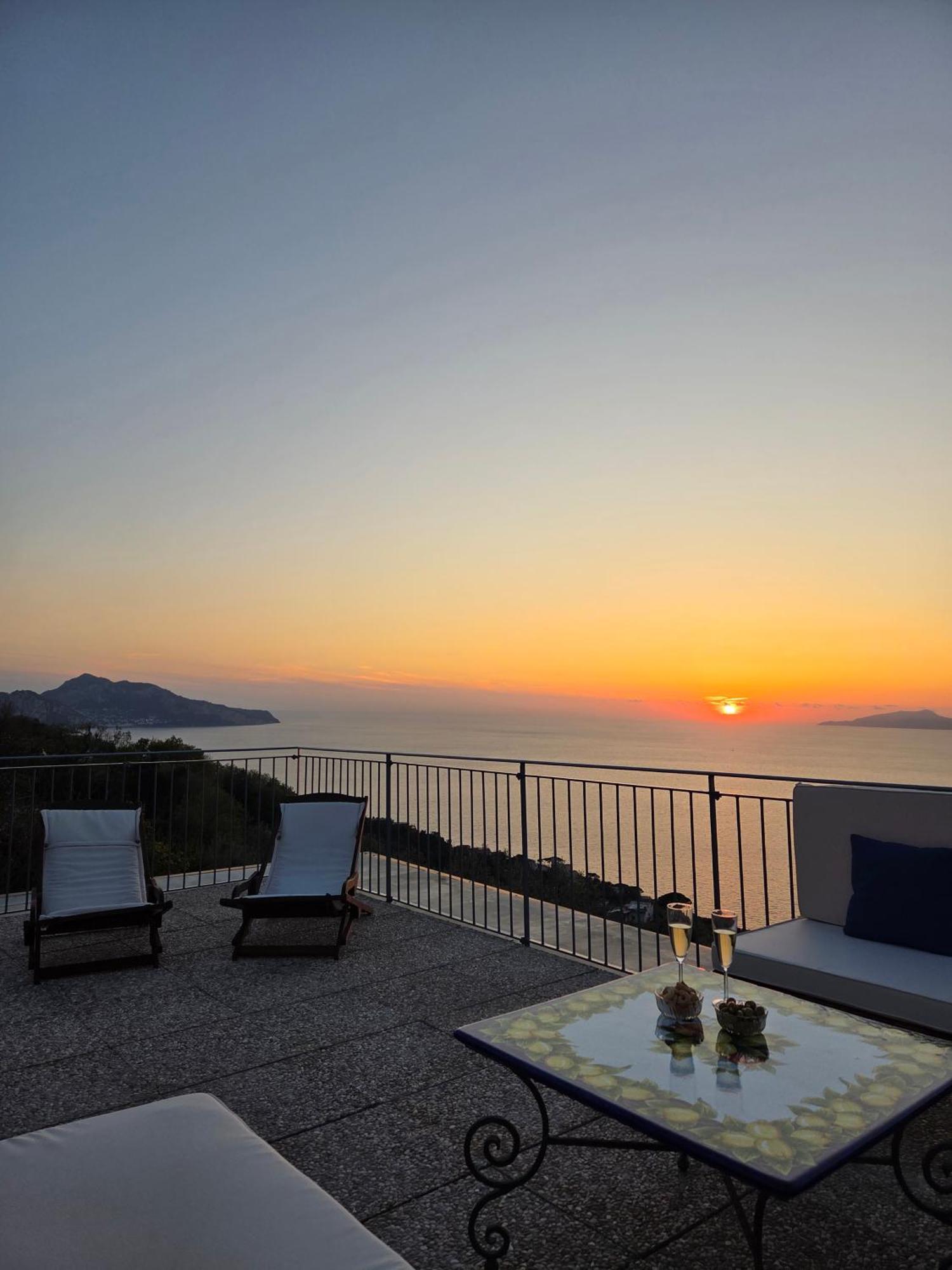 Sun & Relax, Relaxing Location With Seaview Villa Massa Lubrense Ngoại thất bức ảnh
